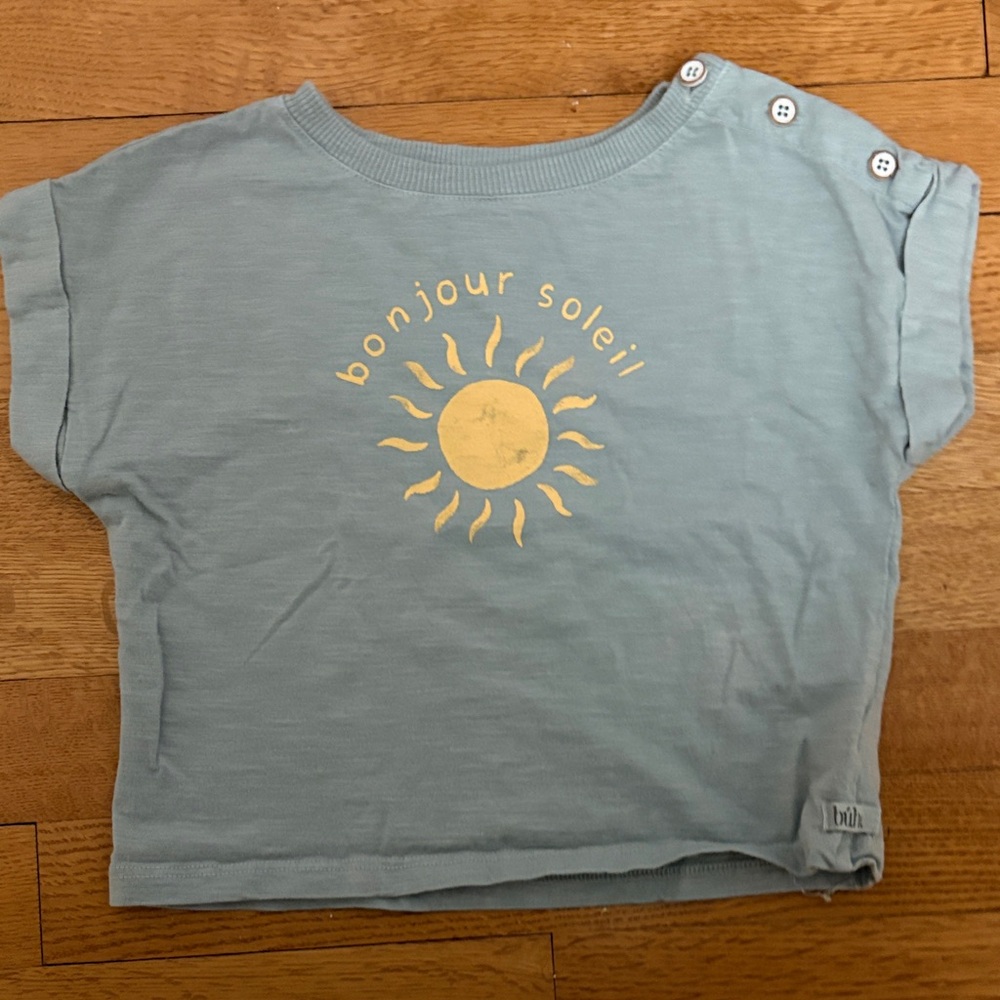 Bonjour Soleil Light Blue Short Sleeve Tee with Yellow Sun